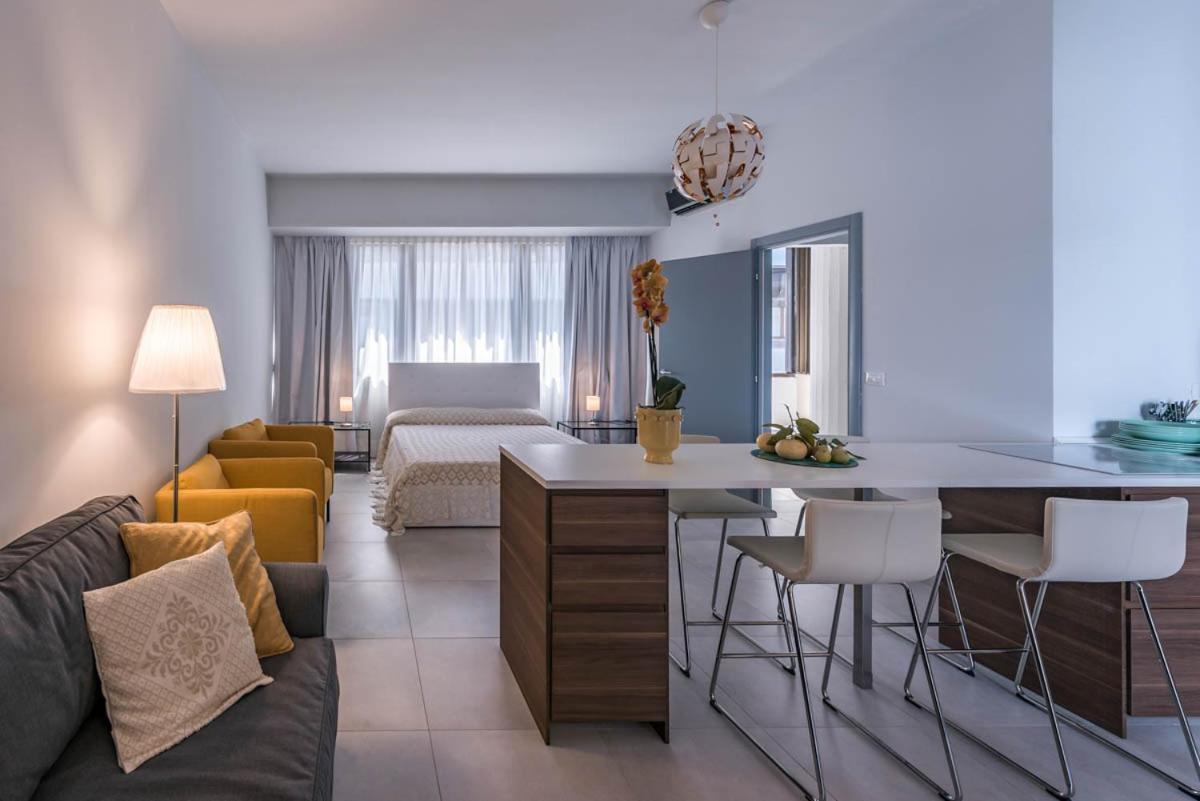 Le Residenze Di Don Nino Apartamento Lecce Exterior foto